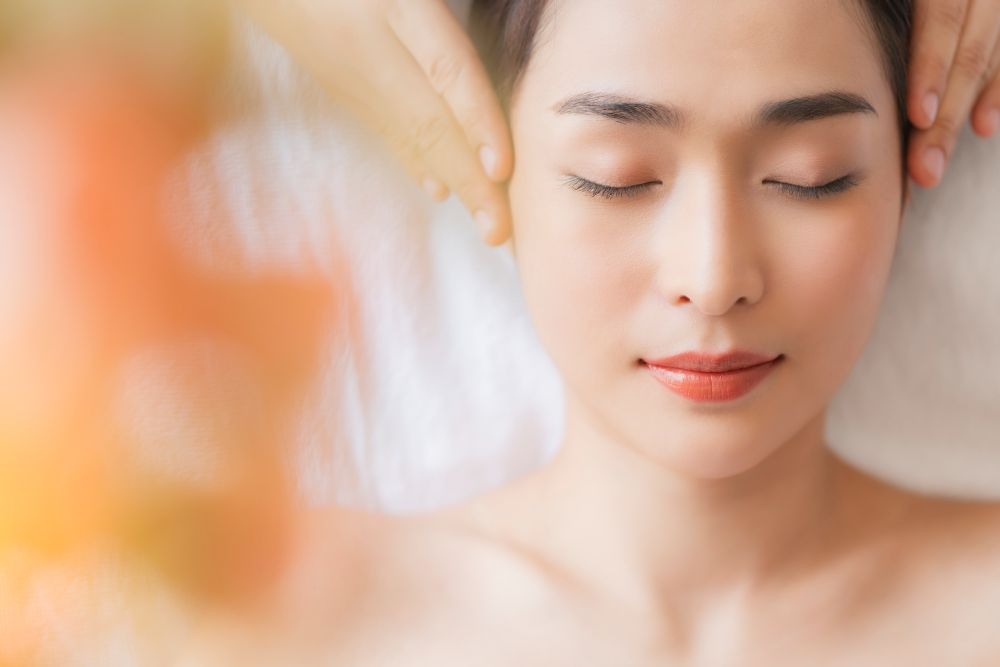 毛穴洗浄とは？期待できる効果と注意点をご紹介！｜ブログ｜Y's BARBER GINZA LOUNGE メンズ/理容室[ワイズバーバー]｜Y